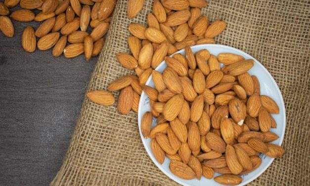 Kacang Almond Yang Memiliki Banyak Manfaat Di Dalamnya