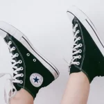 Merek Sepatu Converse Yang Menjadi Trend Anak Muda