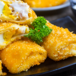 Makanan Gulungan Yang Di Isi Dengan Sayur Atau Bihun