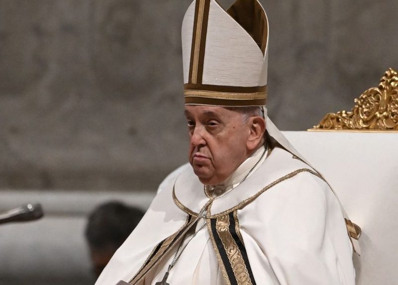 Pemimpin Rohani Atau Uskup Di Gereja Kristen