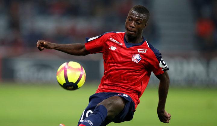 Pesepak Bola Pepe Yang Bermain Dengan Profesional