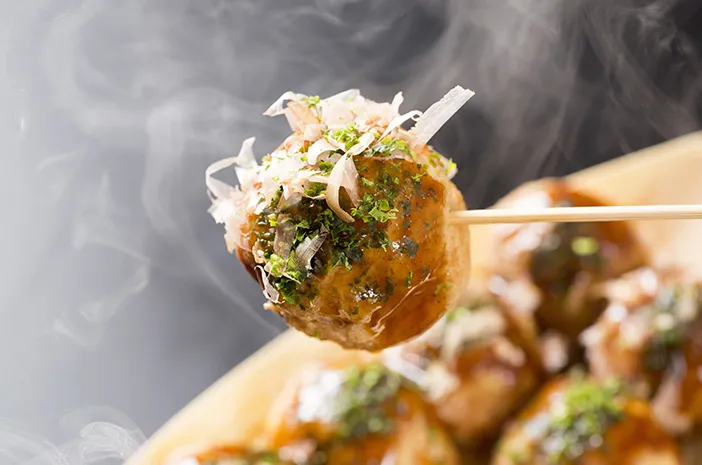 Kuliner Takoyaki Khas Jepang Dengan Isian