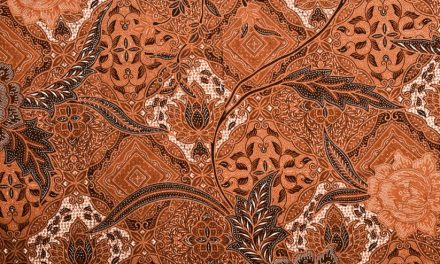 Sebuah Kain Tradisional Yang Melambangkan Indonesia