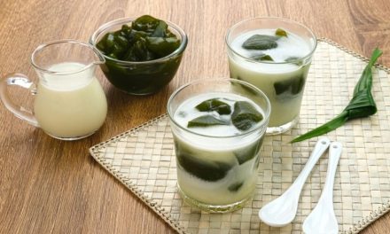 Bahan Campuran Minuman Cincau Dari Hasil Sebuah Tanaman