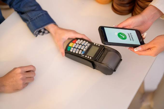 Transaksi Pembayaran Yang Modern Dengan Cashless