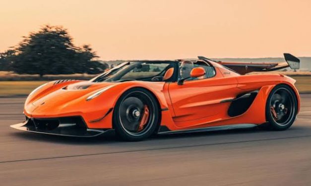 Kendaraan Harga Selangit Sebuah Mobil Super Car
