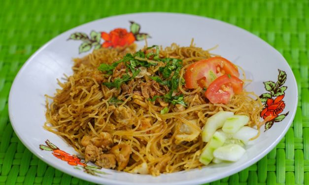Pangan Bihun Berbentuk Seperti Mi Di Olah