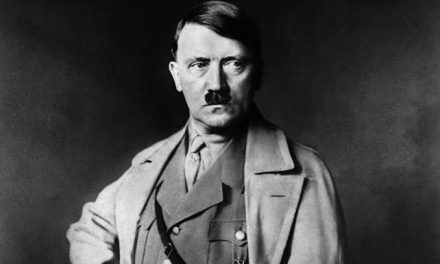 Seorang Tokoh Jerman Hitler Pada Masa Perang