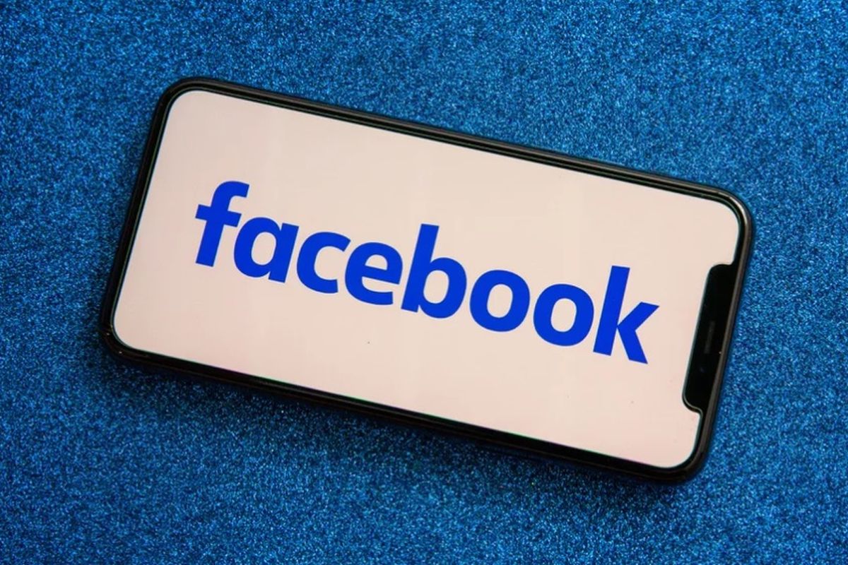 Sosial Media Facebook Dengan Pengguna Cukup Banyak