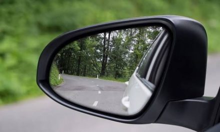 Pemakaian Kaca Spion Dengan Benar Pada Kendaraan
