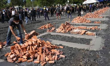Suatu Adat Kremasi Dalam Pemakaman Jenazah