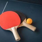 Olahraga Raket Pingpong Dengan Bet Yang Kecil