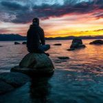 Suatu Sifat Introvert Yang Cenderung Suka Sendiri