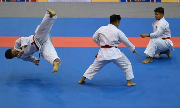 Olahraga Fisik Pertahanan Dengan Melakukan Karate
